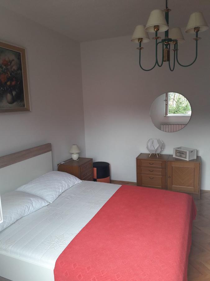 דירות שיבניק Countryside Family Retreat מראה חיצוני תמונה